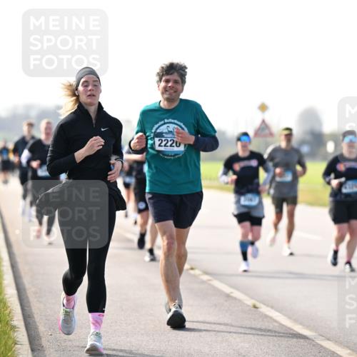 12.04.2026 - 45. Internationalen Wilhelmsburger Insellauf Dr. Thomas Lammeyer http://msf.ph/oto/9446709 12.04.2026 10:27:47 Laufen 2220 meine-sportfotos.de