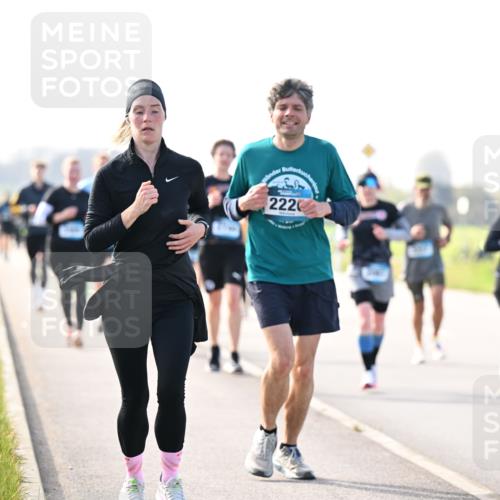 12.04.2026 - 45. Internationalen Wilhelmsburger Insellauf Dr. Thomas Lammeyer http://msf.ph/oto/9446713 12.04.2026 10:27:47 Laufen 2220 meine-sportfotos.de