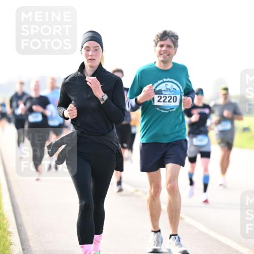 12.04.2026 - 45. Internationalen Wilhelmsburger Insellauf Dr. Thomas Lammeyer http://msf.ph/oto/9446716 12.04.2026 10:27:48 Laufen 2220 meine-sportfotos.de