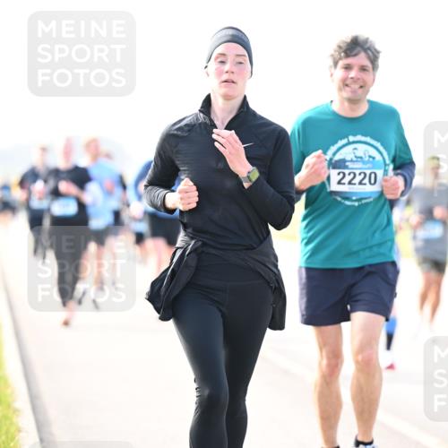 12.04.2026 - 45. Internationalen Wilhelmsburger Insellauf Dr. Thomas Lammeyer http://msf.ph/oto/9446721 12.04.2026 10:27:48 Laufen 2220 meine-sportfotos.de