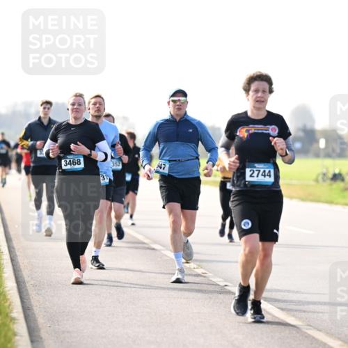 12.04.2026 - 45. Internationalen Wilhelmsburger Insellauf Dr. Thomas Lammeyer http://msf.ph/oto/9446731 12.04.2026 10:27:50 Laufen 3468, 352, 947, 31, 2744, 2067 meine-sportfotos.de