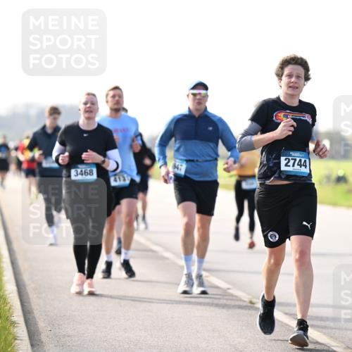 12.04.2026 - 45. Internationalen Wilhelmsburger Insellauf Dr. Thomas Lammeyer http://msf.ph/oto/9446733 12.04.2026 10:27:51 Laufen 3468, 2744 meine-sportfotos.de
