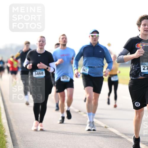 12.04.2026 - 45. Internationalen Wilhelmsburger Insellauf Dr. Thomas Lammeyer http://msf.ph/oto/9446738 12.04.2026 10:27:51 Laufen 3468, 413, 2744 meine-sportfotos.de