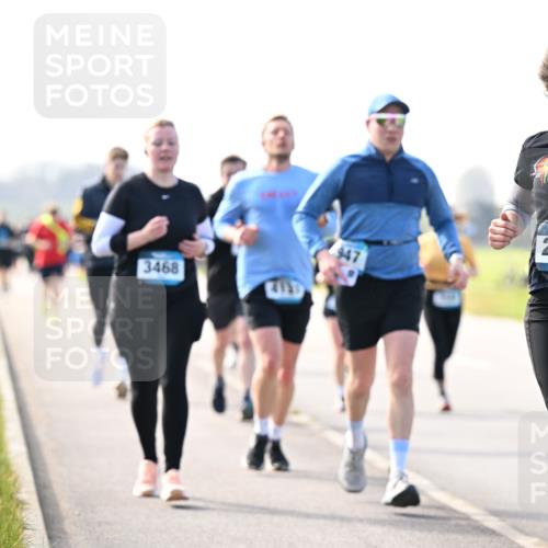12.04.2026 - 45. Internationalen Wilhelmsburger Insellauf Dr. Thomas Lammeyer http://msf.ph/oto/9446741 12.04.2026 10:27:52 Laufen 3468, 947, 2744, 1910 meine-sportfotos.de