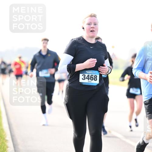 12.04.2026 - 45. Internationalen Wilhelmsburger Insellauf Dr. Thomas Lammeyer http://msf.ph/oto/9446749 12.04.2026 10:27:54 Laufen 45, 3468, 4131, 17 meine-sportfotos.de