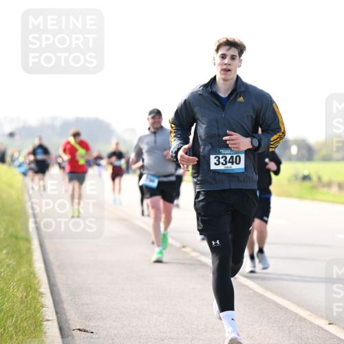 12.04.2026 - 45. Internationalen Wilhelmsburger Insellauf Dr. Thomas Lammeyer http://msf.ph/oto/9446765 12.04.2026 10:27:57 Laufen 1, 3340 meine-sportfotos.de