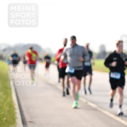 12.04.2026 - 45. Internationalen Wilhelmsburger Insellauf Dr. Thomas Lammeyer http://msf.ph/oto/9446775 12.04.2026 10:27:59 Laufen  meine-sportfotos.de
