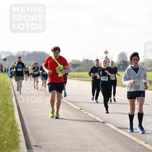 12.04.2026 - 45. Internationalen Wilhelmsburger Insellauf Dr. Thomas Lammeyer http://msf.ph/oto/9446800 12.04.2026 10:28:03 Laufen 2308, 67, 24 meine-sportfotos.de