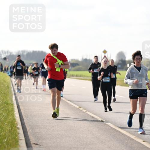 12.04.2026 - 45. Internationalen Wilhelmsburger Insellauf Dr. Thomas Lammeyer http://msf.ph/oto/9446801 12.04.2026 10:28:03 Laufen 2308, 967 meine-sportfotos.de