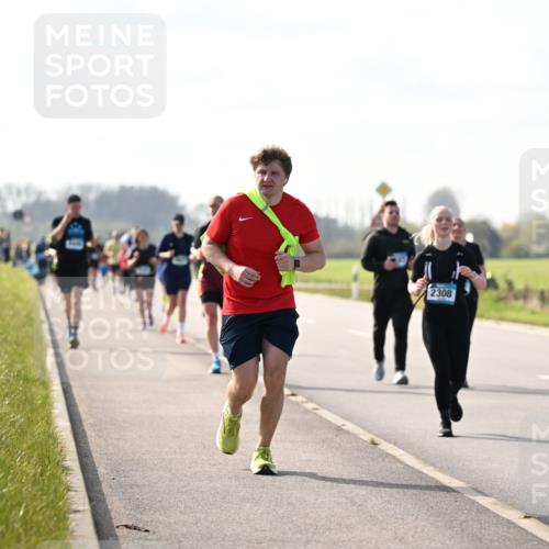 12.04.2026 - 45. Internationalen Wilhelmsburger Insellauf Dr. Thomas Lammeyer http://msf.ph/oto/9446808 12.04.2026 10:28:04 Laufen 2308, 367 meine-sportfotos.de