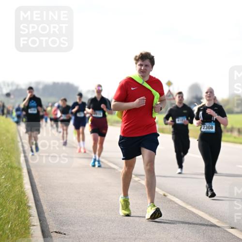 12.04.2026 - 45. Internationalen Wilhelmsburger Insellauf Dr. Thomas Lammeyer http://msf.ph/oto/9446812 12.04.2026 10:28:05 Laufen 2308 meine-sportfotos.de