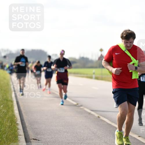 12.04.2026 - 45. Internationalen Wilhelmsburger Insellauf Dr. Thomas Lammeyer http://msf.ph/oto/9446818 12.04.2026 10:28:06 Laufen 2308 meine-sportfotos.de