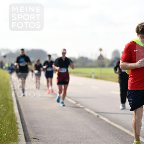 12.04.2026 - 45. Internationalen Wilhelmsburger Insellauf Dr. Thomas Lammeyer http://msf.ph/oto/9446821 12.04.2026 10:28:06 Laufen  meine-sportfotos.de