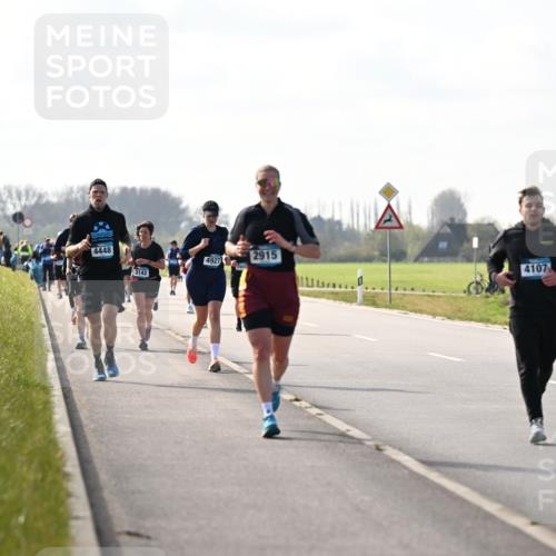 12.04.2026 - 45. Internationalen Wilhelmsburger Insellauf Dr. Thomas Lammeyer http://msf.ph/oto/9446827 12.04.2026 10:28:07 Laufen 4448, 3142, 4927, 2915, 2900, 4107, 2977 meine-sportfotos.de