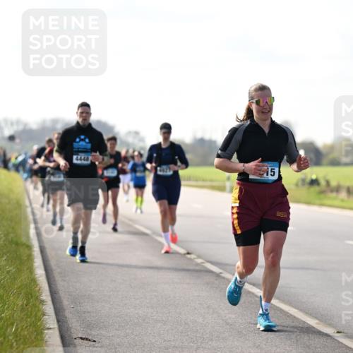 12.04.2026 - 45. Internationalen Wilhelmsburger Insellauf Dr. Thomas Lammeyer http://msf.ph/oto/9446839 12.04.2026 10:28:09 Laufen 15 meine-sportfotos.de