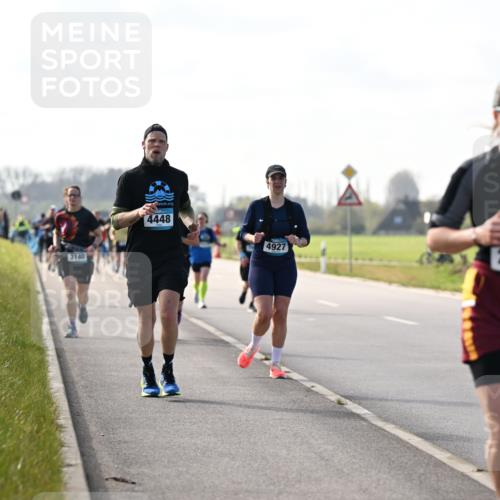 12.04.2026 - 45. Internationalen Wilhelmsburger Insellauf Dr. Thomas Lammeyer http://msf.ph/oto/9446843 12.04.2026 10:28:10 Laufen 3140, 4448, 4927, 2915 meine-sportfotos.de