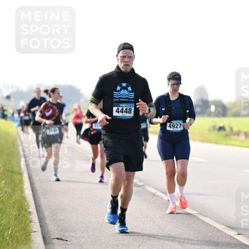 12.04.2026 - 45. Internationalen Wilhelmsburger Insellauf Dr. Thomas Lammeyer http://msf.ph/oto/9446854 12.04.2026 10:28:12 Laufen 4448, 4927 meine-sportfotos.de