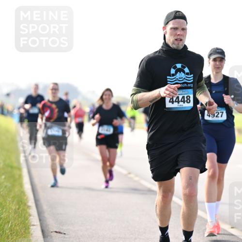 12.04.2026 - 45. Internationalen Wilhelmsburger Insellauf Dr. Thomas Lammeyer http://msf.ph/oto/9446860 12.04.2026 10:28:13 Laufen 4448, 4927 meine-sportfotos.de