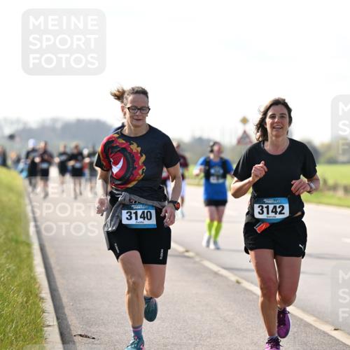 12.04.2026 - 45. Internationalen Wilhelmsburger Insellauf Dr. Thomas Lammeyer http://msf.ph/oto/9446878 12.04.2026 10:28:16 Laufen 3140, 3142 meine-sportfotos.de