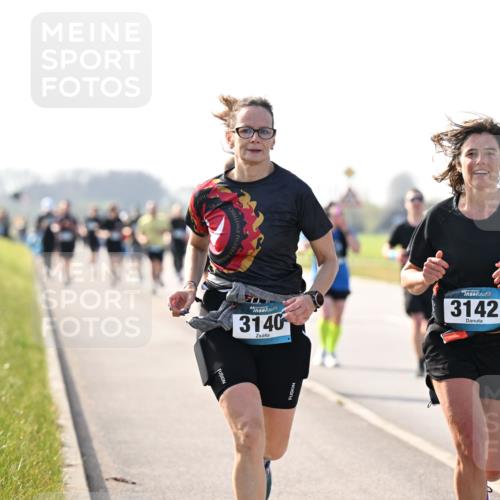 12.04.2026 - 45. Internationalen Wilhelmsburger Insellauf Dr. Thomas Lammeyer http://msf.ph/oto/9446881 12.04.2026 10:28:17 Laufen 3140, 3142 meine-sportfotos.de