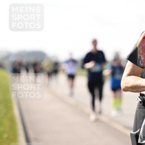 12.04.2026 - 45. Internationalen Wilhelmsburger Insellauf Dr. Thomas Lammeyer http://msf.ph/oto/9446892 12.04.2026 10:28:18 Laufen 2012, 45, 314 meine-sportfotos.de