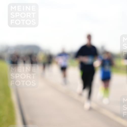 12.04.2026 - 45. Internationalen Wilhelmsburger Insellauf Dr. Thomas Lammeyer http://msf.ph/oto/9446894 12.04.2026 10:28:19 Laufen  meine-sportfotos.de