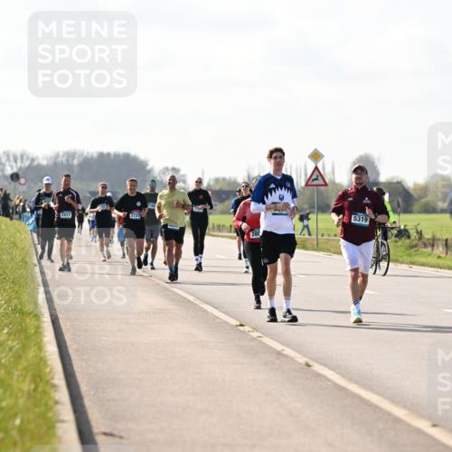 12.04.2026 - 45. Internationalen Wilhelmsburger Insellauf Dr. Thomas Lammeyer http://msf.ph/oto/9446908 12.04.2026 10:28:21 Laufen 2417, 3723, 280, 5319, 2553 meine-sportfotos.de