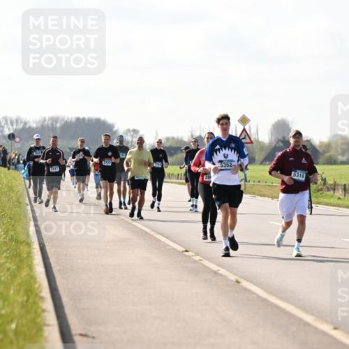 12.04.2026 - 45. Internationalen Wilhelmsburger Insellauf Dr. Thomas Lammeyer http://msf.ph/oto/9446912 12.04.2026 10:28:22 Laufen 3723, 2417, 3754, 28, 5352, 5319 meine-sportfotos.de