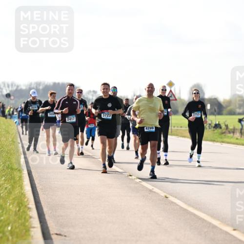 12.04.2026 - 45. Internationalen Wilhelmsburger Insellauf Dr. Thomas Lammeyer http://msf.ph/oto/9446951 12.04.2026 10:28:27 Laufen 3658, 2417, 2930, 3723, 4289, 3753 meine-sportfotos.de