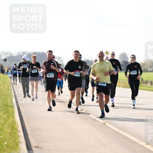 12.04.2026 - 45. Internationalen Wilhelmsburger Insellauf Dr. Thomas Lammeyer http://msf.ph/oto/9446958 12.04.2026 10:28:28 Laufen 3658, 3059, 2417, 1930, 3723, 4289, 38, 3753 meine-sportfotos.de