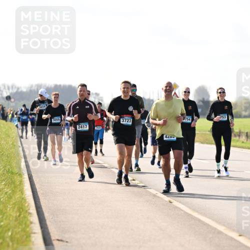 12.04.2026 - 45. Internationalen Wilhelmsburger Insellauf Dr. Thomas Lammeyer http://msf.ph/oto/9446959 12.04.2026 10:28:28 Laufen 3658, 3059, 3723, 2417, 2930, 4205, 28, 3, 753, 754 meine-sportfotos.de