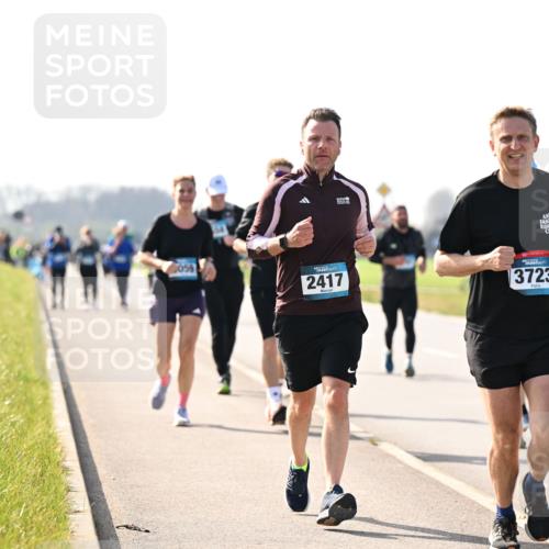 12.04.2026 - 45. Internationalen Wilhelmsburger Insellauf Dr. Thomas Lammeyer http://msf.ph/oto/9446982 12.04.2026 10:28:32 Laufen 2417, 3723 meine-sportfotos.de