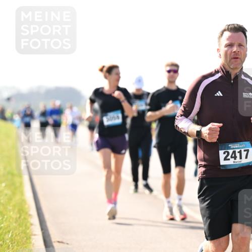 12.04.2026 - 45. Internationalen Wilhelmsburger Insellauf Dr. Thomas Lammeyer http://msf.ph/oto/9446993 12.04.2026 10:28:34 Laufen 45, 2417 meine-sportfotos.de