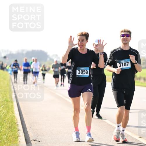 12.04.2026 - 45. Internationalen Wilhelmsburger Insellauf Dr. Thomas Lammeyer http://msf.ph/oto/9446999 12.04.2026 10:28:35 Laufen 3059, 3187 meine-sportfotos.de