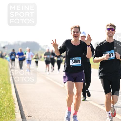 12.04.2026 - 45. Internationalen Wilhelmsburger Insellauf Dr. Thomas Lammeyer http://msf.ph/oto/9447001 12.04.2026 10:28:35 Laufen 3059, 87 meine-sportfotos.de