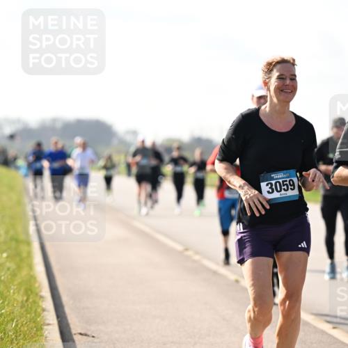 12.04.2026 - 45. Internationalen Wilhelmsburger Insellauf Dr. Thomas Lammeyer http://msf.ph/oto/9447006 12.04.2026 10:28:36 Laufen 3059, 87 meine-sportfotos.de