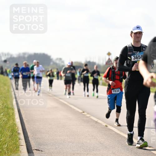 12.04.2026 - 45. Internationalen Wilhelmsburger Insellauf Dr. Thomas Lammeyer http://msf.ph/oto/9447011 12.04.2026 10:28:37 Laufen 2930, 3658, 3059 meine-sportfotos.de