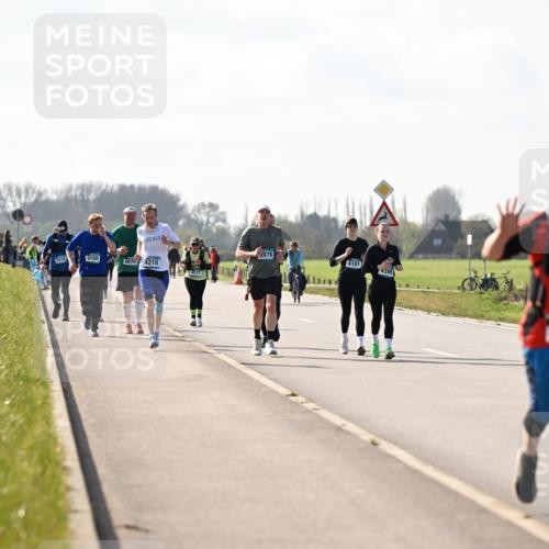 12.04.2026 - 45. Internationalen Wilhelmsburger Insellauf Dr. Thomas Lammeyer http://msf.ph/oto/9447023 12.04.2026 10:28:39 Laufen 2418, 3150, 40704215, 3978, 4101, 4577, 4396, 2930 meine-sportfotos.de