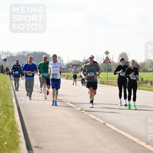 12.04.2026 - 45. Internationalen Wilhelmsburger Insellauf Dr. Thomas Lammeyer http://msf.ph/oto/9447037 12.04.2026 10:28:41 Laufen 3978, 150, 4070, 4215, 410, 4396 meine-sportfotos.de