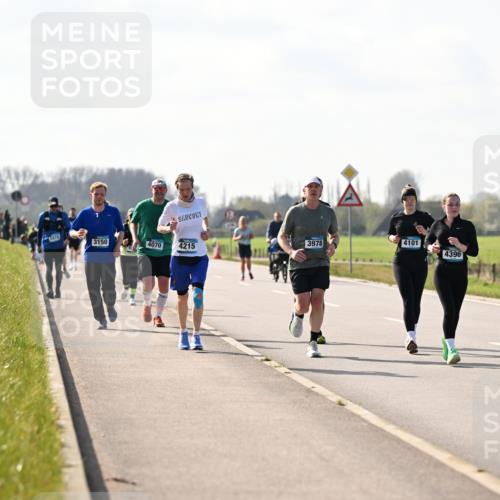 12.04.2026 - 45. Internationalen Wilhelmsburger Insellauf Dr. Thomas Lammeyer http://msf.ph/oto/9447040 12.04.2026 10:28:42 Laufen 2410, 3150, 4070, 4215, 3978, 4101, 4396 meine-sportfotos.de