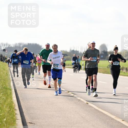 12.04.2026 - 45. Internationalen Wilhelmsburger Insellauf Dr. Thomas Lammeyer http://msf.ph/oto/9447047 12.04.2026 10:28:43 Laufen 978, 3150, 4101, 4215, 4396 meine-sportfotos.de