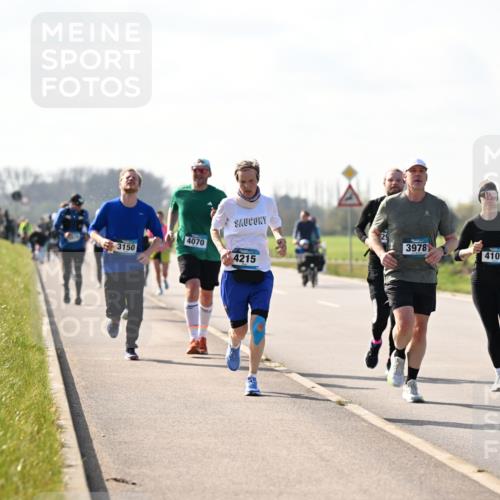 12.04.2026 - 45. Internationalen Wilhelmsburger Insellauf Dr. Thomas Lammeyer http://msf.ph/oto/9447052 12.04.2026 10:28:44 Laufen 4070, 3150, 4215, 3978, 4101, 4396 meine-sportfotos.de