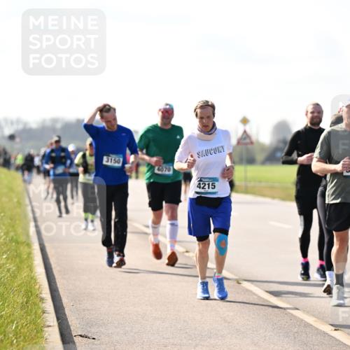 12.04.2026 - 45. Internationalen Wilhelmsburger Insellauf Dr. Thomas Lammeyer http://msf.ph/oto/9447061 12.04.2026 10:28:45 Laufen 3150, 4070, 4215, 978 meine-sportfotos.de