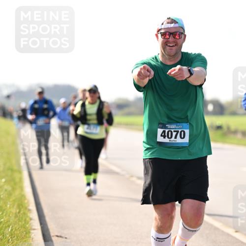 12.04.2026 - 45. Internationalen Wilhelmsburger Insellauf Dr. Thomas Lammeyer http://msf.ph/oto/9447086 12.04.2026 10:28:50 Laufen 4070 meine-sportfotos.de