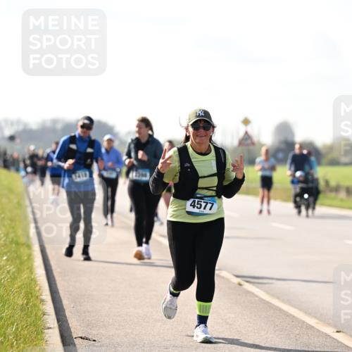 12.04.2026 - 45. Internationalen Wilhelmsburger Insellauf Dr. Thomas Lammeyer http://msf.ph/oto/9447096 12.04.2026 10:28:51 Laufen 4577 meine-sportfotos.de