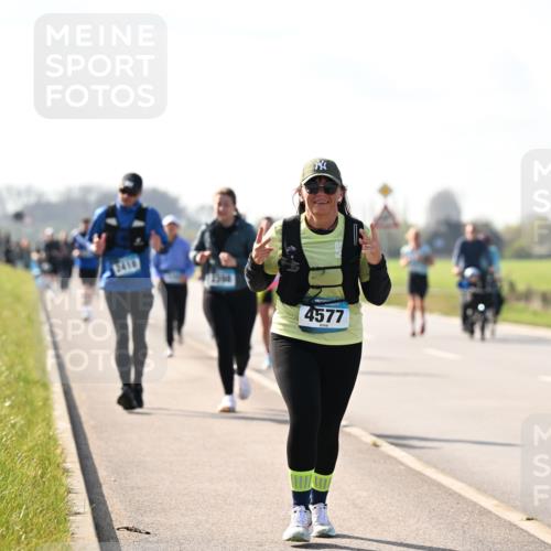 12.04.2026 - 45. Internationalen Wilhelmsburger Insellauf Dr. Thomas Lammeyer http://msf.ph/oto/9447097 12.04.2026 10:28:52 Laufen 4577 meine-sportfotos.de
