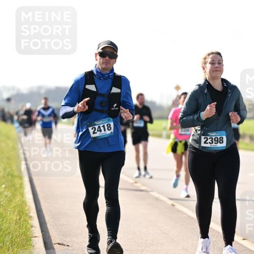 12.04.2026 - 45. Internationalen Wilhelmsburger Insellauf Dr. Thomas Lammeyer http://msf.ph/oto/9447121 12.04.2026 10:28:55 Laufen 2418, 4, 2398 meine-sportfotos.de