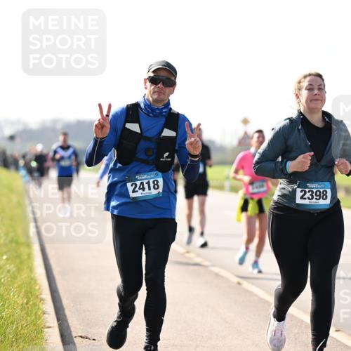 12.04.2026 - 45. Internationalen Wilhelmsburger Insellauf Dr. Thomas Lammeyer http://msf.ph/oto/9447122 12.04.2026 10:28:56 Laufen 2418, 2398 meine-sportfotos.de