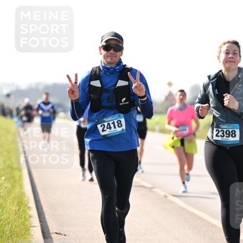 12.04.2026 - 45. Internationalen Wilhelmsburger Insellauf Dr. Thomas Lammeyer http://msf.ph/oto/9447123 12.04.2026 10:28:56 Laufen 2418, 2398 meine-sportfotos.de