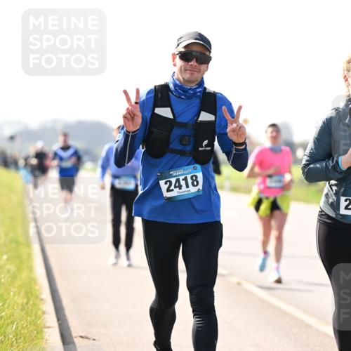 12.04.2026 - 45. Internationalen Wilhelmsburger Insellauf Dr. Thomas Lammeyer http://msf.ph/oto/9447125 12.04.2026 10:28:56 Laufen 2418, 2398 meine-sportfotos.de